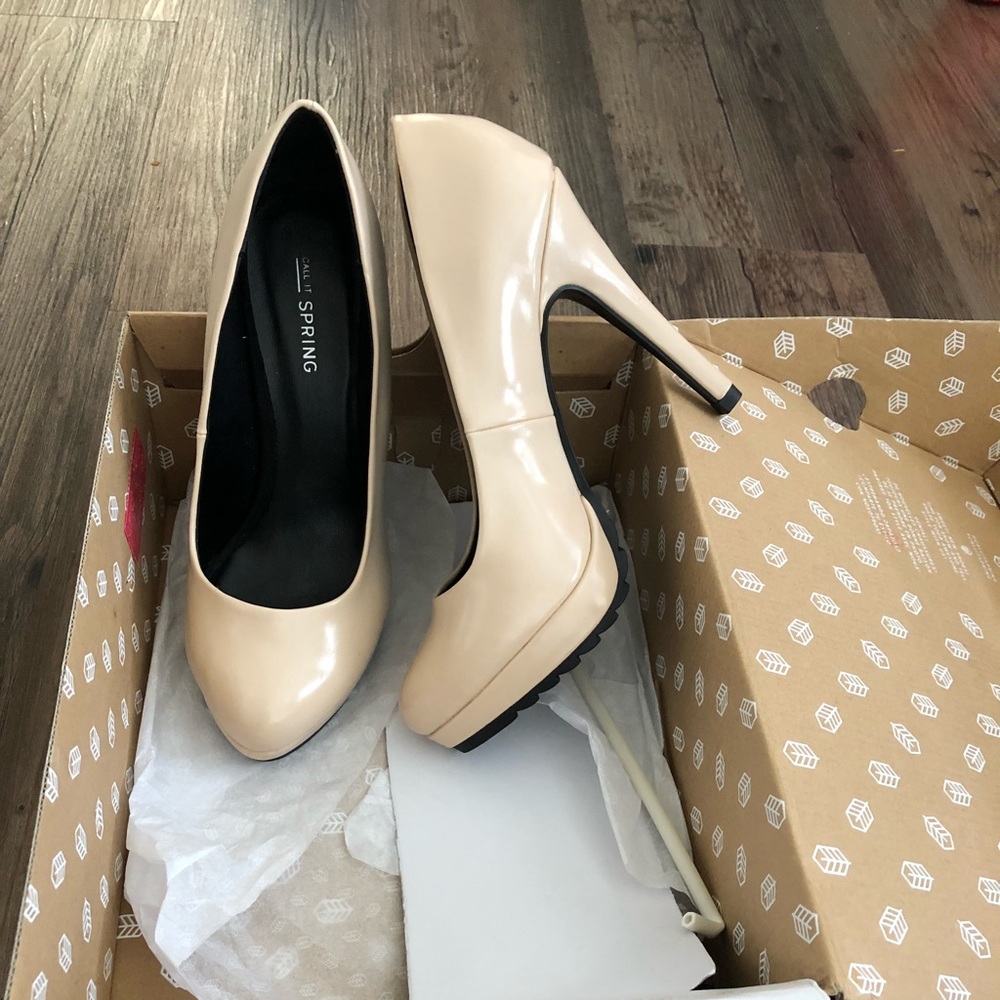 Nine West Artzyo Flat shoes 6.5M, New/Unused